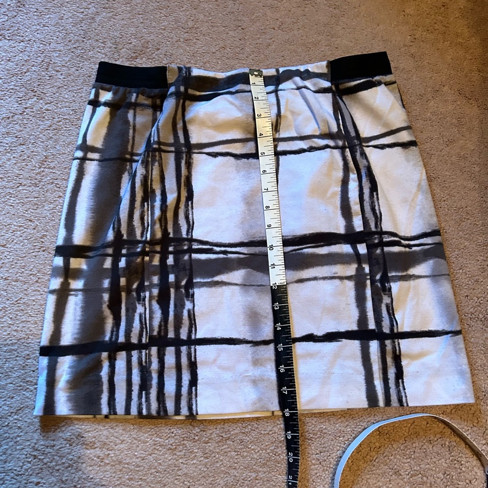 Simply Vera Vera Wang Skirt Size L - Picture 3 of 3